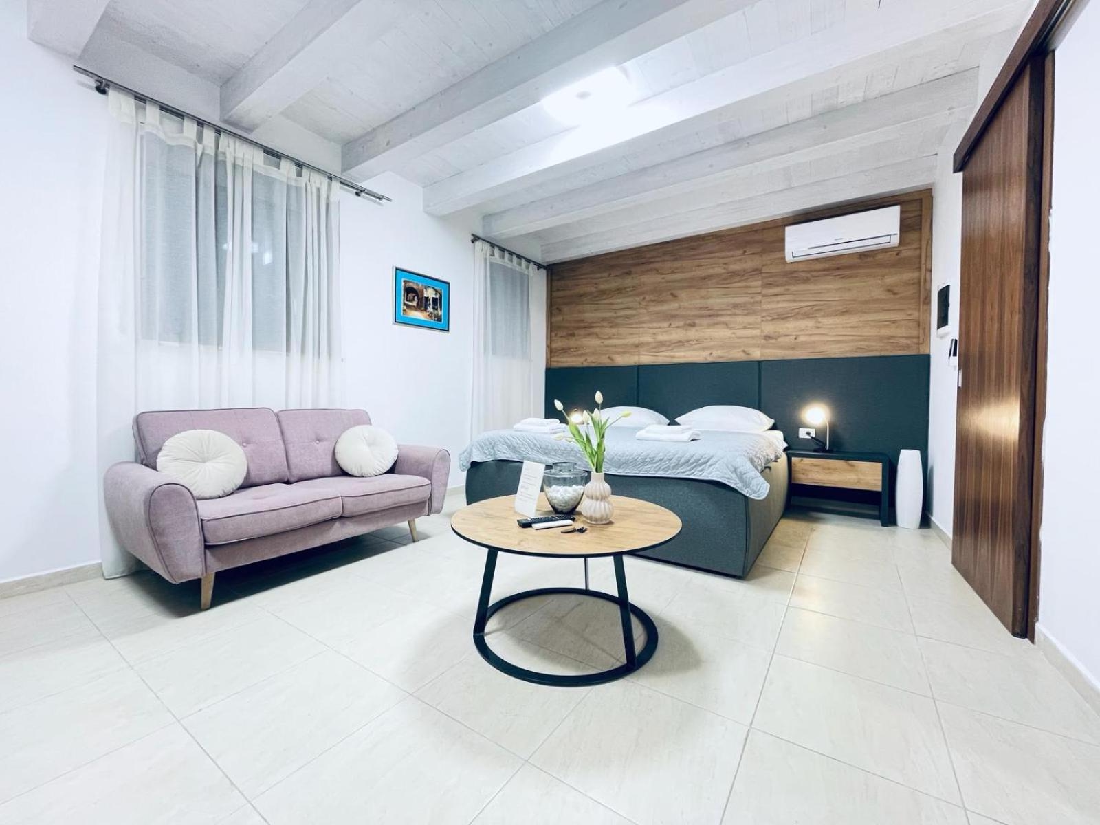 Fazana City Rooms With Free Parking Extérieur photo