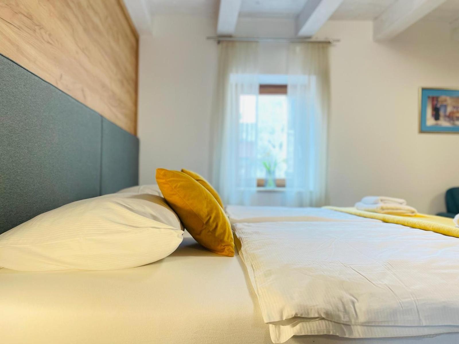 Fazana City Rooms With Free Parking Extérieur photo